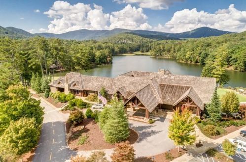 1458 Valley View Dr, Big Canoe GA  exterior