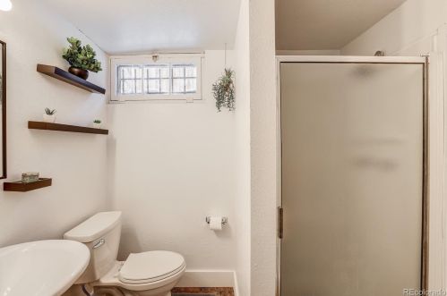 3265 Marion St, Englewood CO 80113-3951 exterior