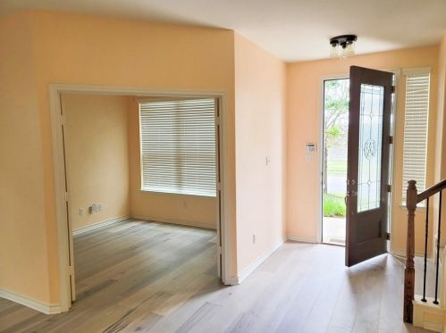 7440 Brecourt Manor Way, Austin TX  78739-2228 exterior