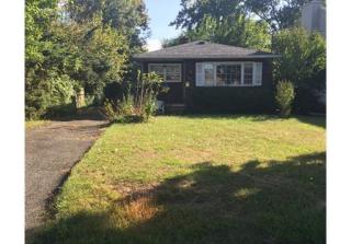 131 Inwood Ave, Colonia, NJ 07067-2031