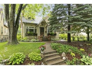 2938 Ulysses St, Minneapolis MN  55418-1444 exterior