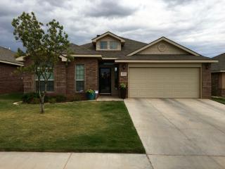 6924 96th St, Lubbock, TX 79424-8802