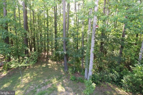 12812 Kelsey Cir, Spotsylvania VA  22553-4020 exterior