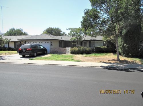 1917 Ortega Dr, Modesto, CA 95355-2555