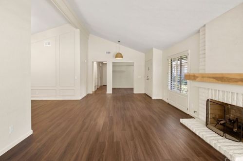 6548 Circulo Dali, Anaheim CA  92807-4906 exterior