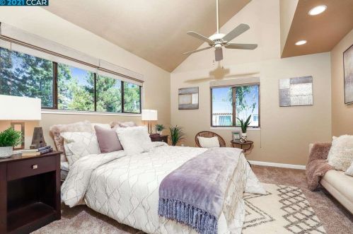 9 Mozden Ln, Concord CA  94523-3377 exterior