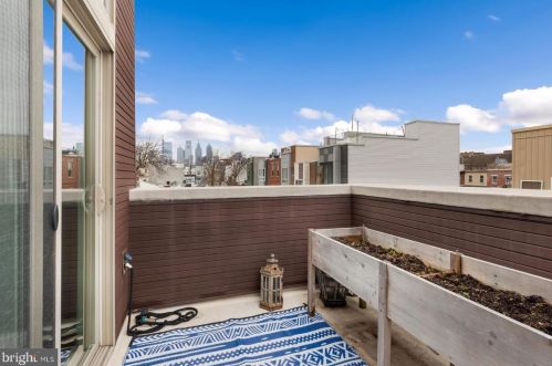 1334 Colorado St, Philadelphia PA  19146-4705 exterior