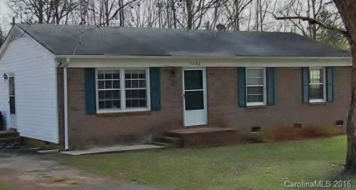 3628 Somerset Dr, Gastonia, NC 28052-9414