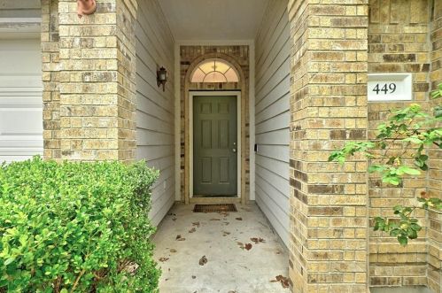 449 Hometown Pkwy, Uhland TX  78640-5713 exterior