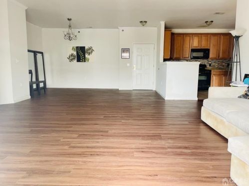 2332 Edward Stec Blvd, Edison, NJ 08837-7010