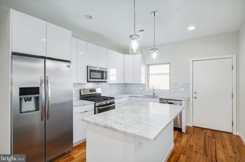 2605 Ellsworth St, Philadelphia PA  19146-3826 exterior