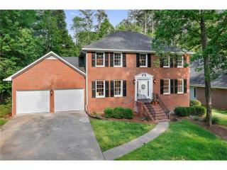 1091 Chestnut Hill Cir, Marietta, GA 30064-4607