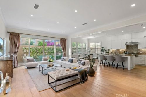 76 Gardenhouse Way, Irvine CA  92620-3373 exterior