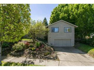 21679 Columbia Dr, Tualatin, OR 97062-8920