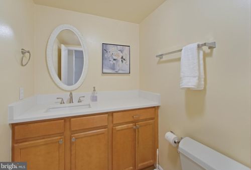 1653 Hugo Cir, Silver Spring MD  20906-5922 exterior