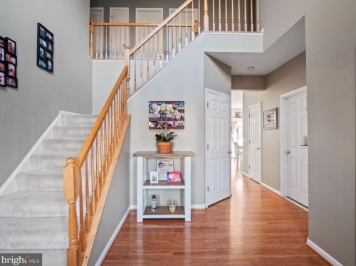 37765 Drawbridge Way, Purcellville, VA 20132-3191