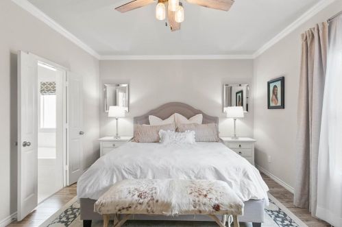 5037 Byers Ave, Fort Worth TX  76107-4129 exterior