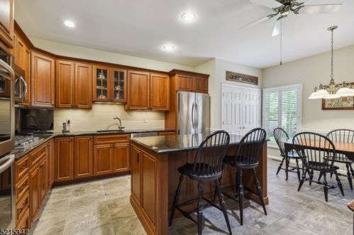 30 Pippins Way, Morristown, NJ 07960-6971