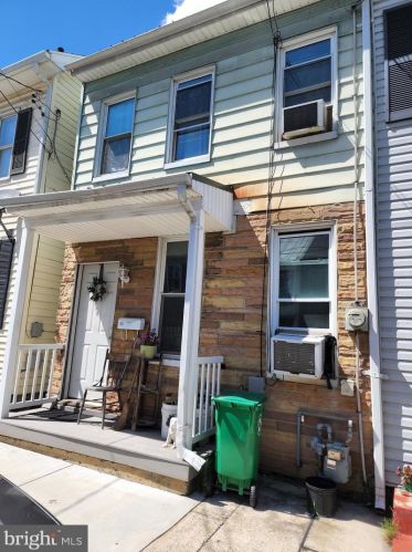 161 Penn St, Carlisle, PA 17013-2435