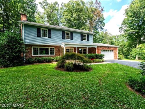 13212 Johnny Moore Ln, Clifton, VA 20124-1420