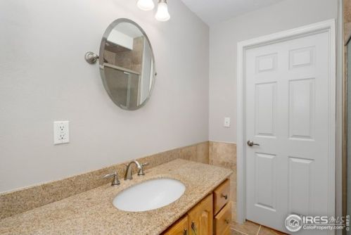1575 Emerson St, Denver CO  80218-1463 exterior