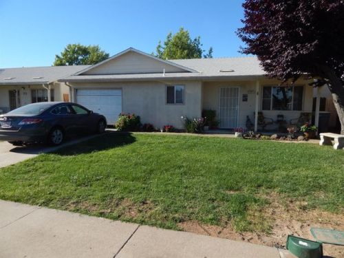 1711 Pontiac St, Valley Home, CA 95361-3316
