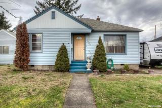 1089 14th Ave, Albany OR  97321-2106 exterior