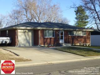 5936 Urban St, Arvada CO  80004-4123 exterior