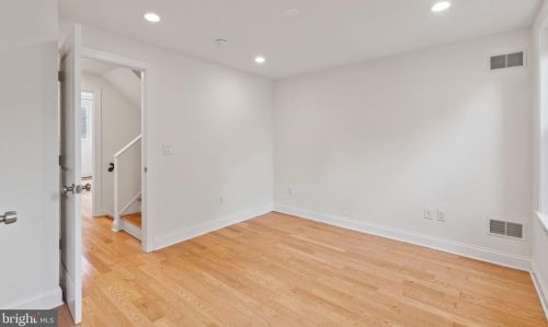 546 Manton St, Philadelphia PA 19147-5118 exterior