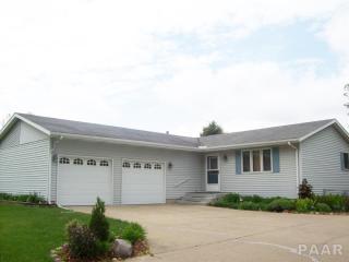 307 Parkway Dr, Pekin IL  61554-3030 exterior
