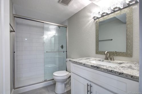 3101 Clarkson St, Englewood CO  80113-2805 exterior