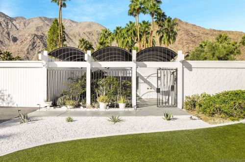 1139 Abrigo Rd, Palm Springs, CA 92262-4101