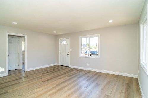 4065 Wallace St, Riverside CA  92509-6841 exterior