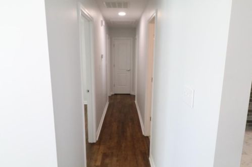 813 Mercury Dr, Atlanta GA  30331-0033 exterior