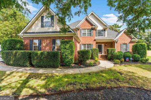 101 Crown Springs Dr, Mcdonough, GA 30252-2586