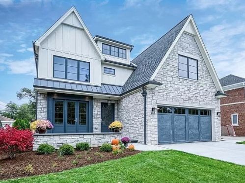 117 Clara Pl, Elmhurst, IL 60126-2929