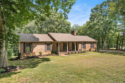 114 Mountain Crest Dr, Holly Springs, GA 30114-5160