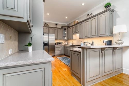 2308 English Ivy Ct, Atlanta GA  30339-6797 exterior