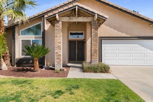 1046 Mountain Crest Dr, San Bernardino, CA 92407-5361