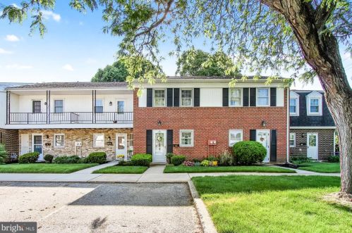 785 Hardwick Pl, York PA  17404-1959 exterior
