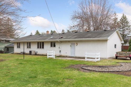 765 Belmont Ln, Saint Paul MN  55109-3508 exterior