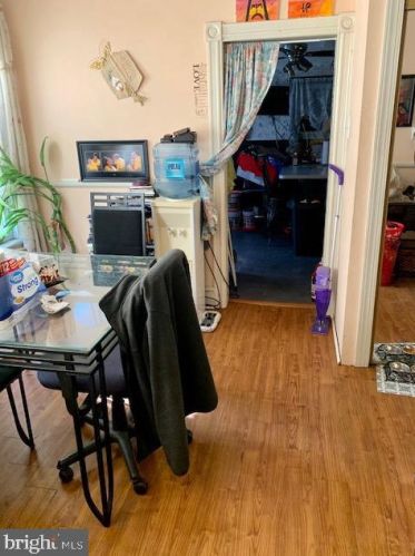 2255 37 St, Camden NJ 08110-2211 exterior