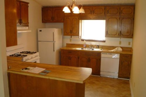 6627 Bent Crk Dr, Rex GA 30273-2102 exterior