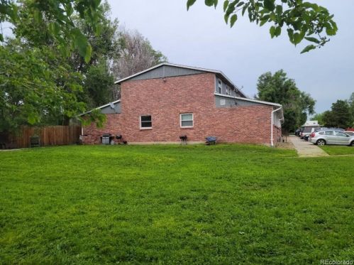 7307 Bradburn Blvd, Westminster CO  80030-4878 exterior