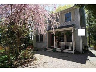 20 Findlay Pl, Middletown, RI 02840-2208