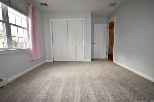 560 Wood Duck Dr, Torrington CT  06790-2587 exterior