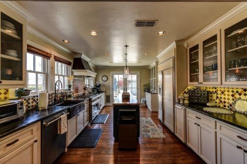 2439 Wabash Ave, Fort Worth TX  76109-1018 exterior