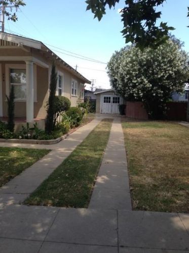928 9th St, Los Banos, CA 93635-4324
