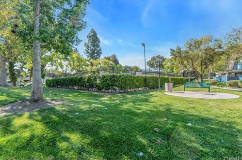 2818 Frontera St, Anaheim CA  92806-3341 exterior