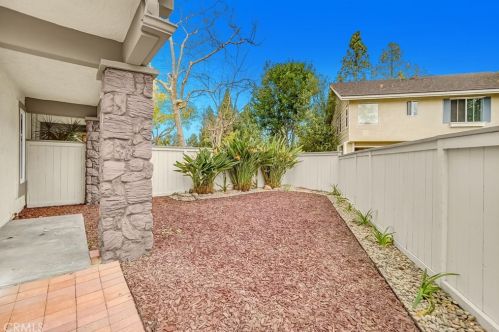 43 Yale Loop, Irvine CA  92604-3678 exterior